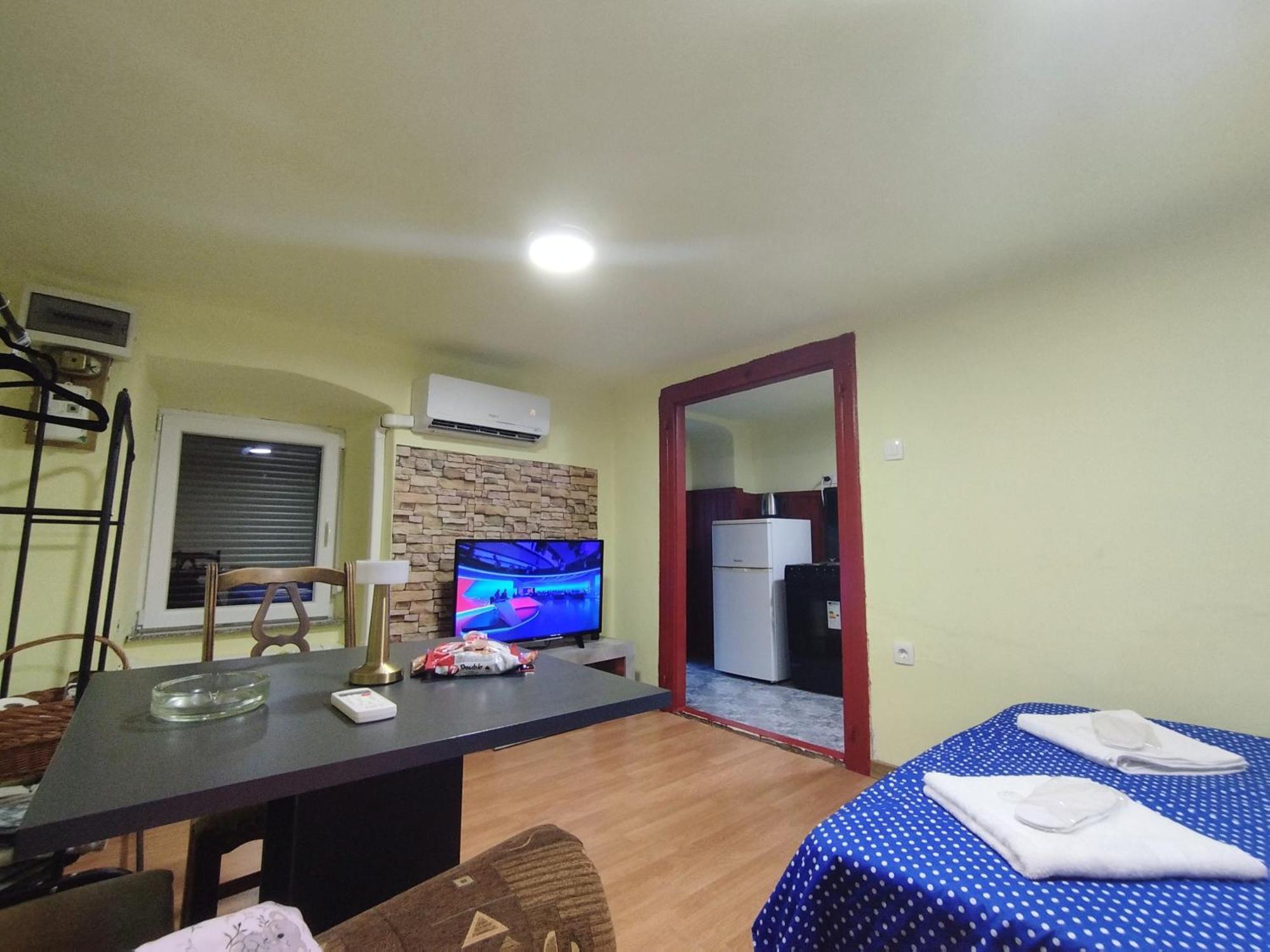 Apartment Heli Budget